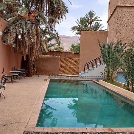Au Jardin De Tamnougalt Hotel Agdz Bagian luar foto