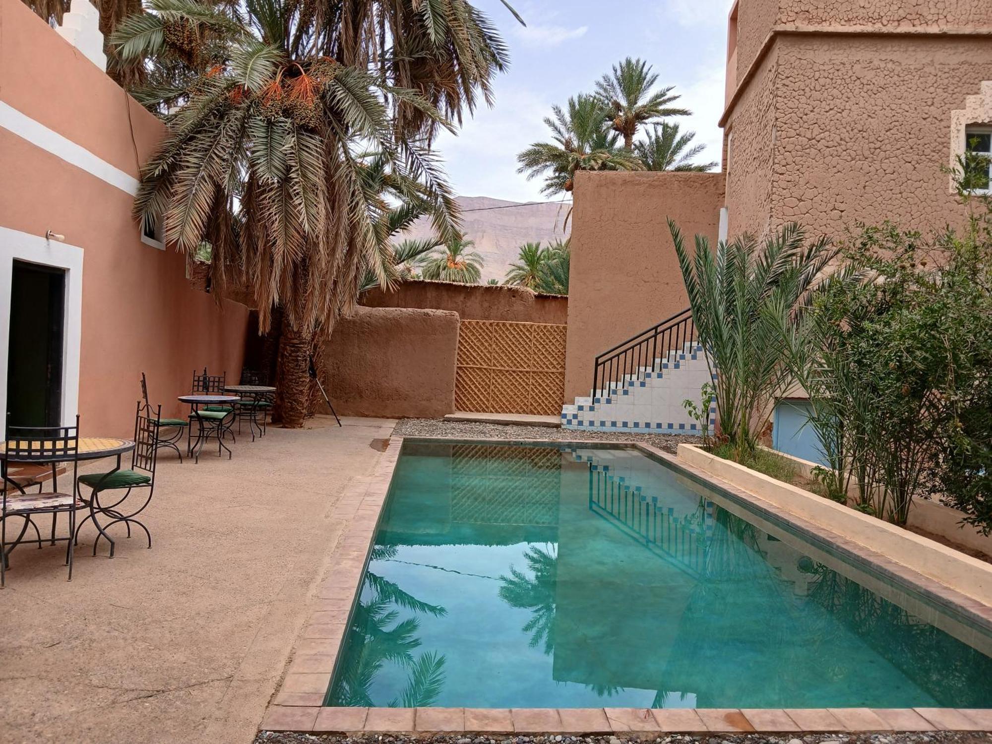 Au Jardin De Tamnougalt Hotel Agdz Bagian luar foto